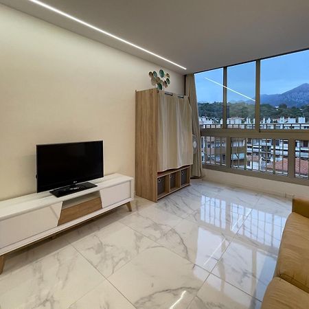 Charmant Studio Avec Vue Montagne Roquebrune-Cap-Martin Bagian luar foto